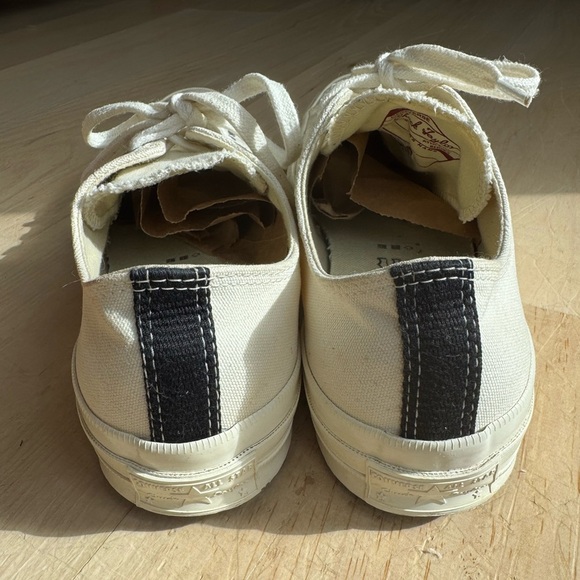 Comme des Garçons Play x Converse Men's Chuck 70 Low - Picture 10 of 12